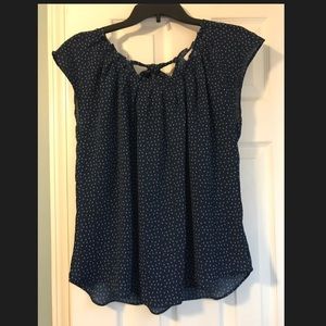 Lauren Conrad Blue Paisley Short Sleeve Top